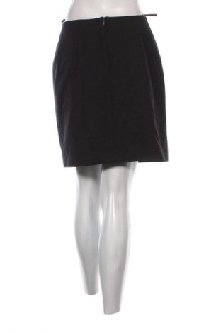 Szoknya Unbranded, Méret M, Szín Fekete, Ár 4 132 Ft