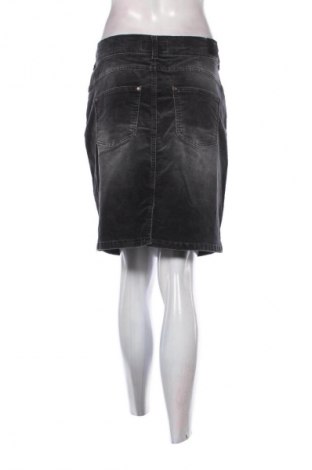 Szoknya Unbranded, Méret XL, Szín Fekete, Ár 4 132 Ft