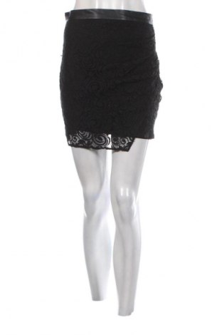 Пола Zara, Размер S, Цвят Многоцветен, Цена 6,64 €