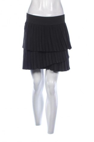 Пола Zara, Размер M, Цвят Черен, Цена 10,00 €