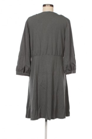 Kleid About You, Größe XXL, Farbe Grün, Preis 33,99 €