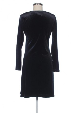 Kleid Adika, Größe M, Farbe Schwarz, Preis 19,97 €