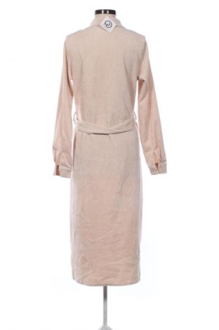 Рокля Ambika, Размер M, Цвят Бежов, Цена 12,27 €