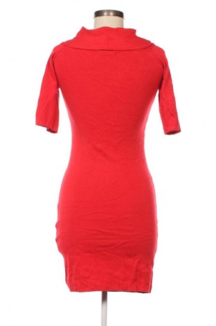 Ruha Amisu, Méret M, Szín Piros, Ár 3 339 Ft