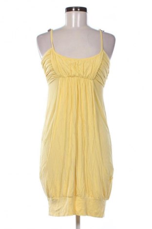 Ruha Amisu, Méret M, Szín Sárga, Ár 8 264 Ft
