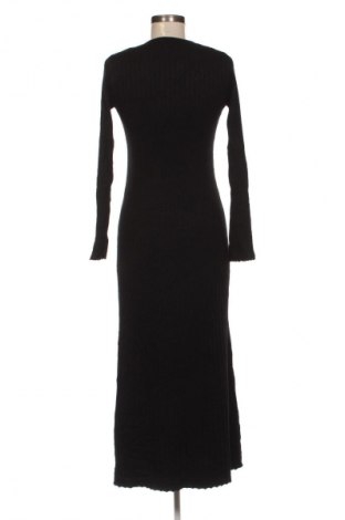 Ruha Anko, Méret M, Szín Fekete, Ár 3 399 Ft