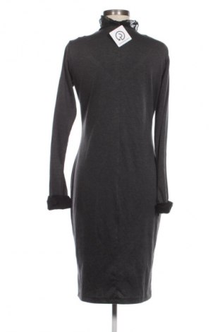 Рокля Arogans, Размер M, Цвят Сив, Цена 21,13 €