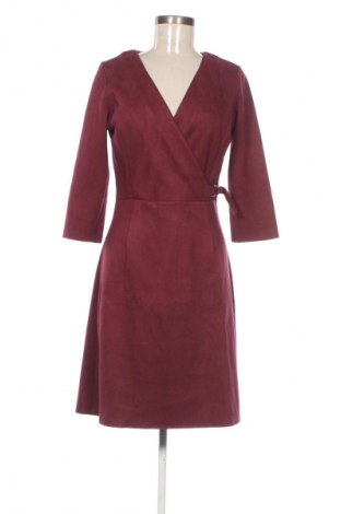 Kleid Avon, Größe M, Farbe Rot, Preis 19,93 €