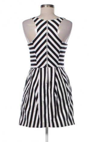 Ruha BSB, Méret M, Szín Sokszínű, Ár 10 331 Ft