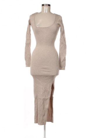 Рокля Babyboo, Размер S, Цвят Бежов, Цена 34,25 €