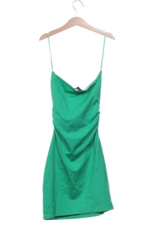 Kleid Bershka, Größe S, Farbe Grün, Preis € 20,00