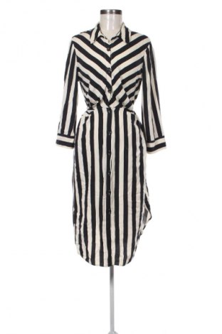 Ruha Bershka, Méret L, Szín Sokszínű, Ár 10 102 Ft