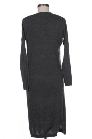 Kleid Bershka, Größe XS, Farbe Grau, Preis € 29,60