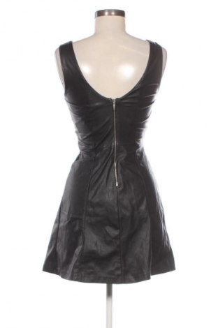 Kleid Bershka, Größe S, Farbe Schwarz, Preis € 20,00