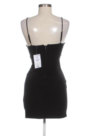 Φόρεμα Bershka, Μέγεθος M, Χρώμα Μαύρο, Τιμή 16,99 €