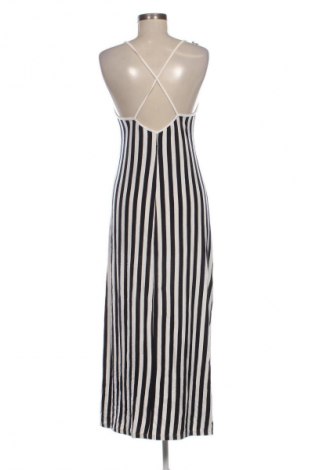 Ruha Bershka, Méret M, Szín Sokszínű, Ár 11 909 Ft