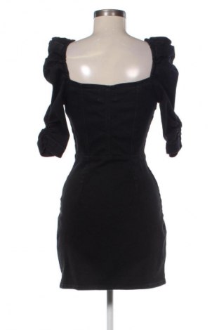 Šaty  Bershka, Veľkosť S, Farba Čierna, Cena  32,00 €