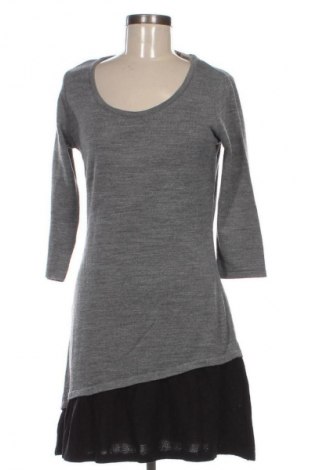 Рокля Body Flirt, Размер S, Цвят Многоцветен, Цена 20,00 €