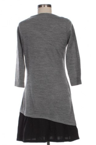 Рокля Body Flirt, Размер S, Цвят Многоцветен, Цена 20,00 €