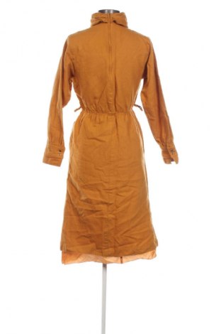 Kleid Borelli, Größe M, Farbe Orange, Preis 25,00 €