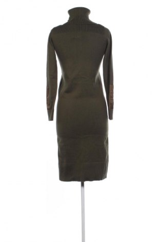 Рокля Calvin Klein, Размер S, Цвят Зелен, Цена 151,35 €