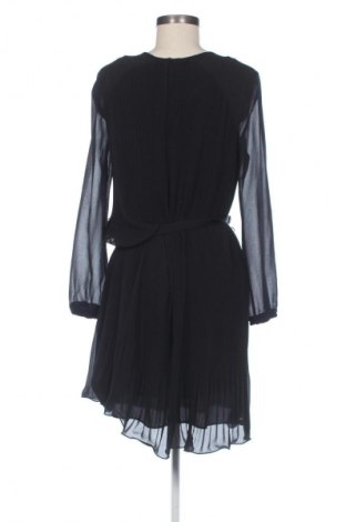 Ruha Calvin Klein, Méret S, Szín Fekete, Ár 26 033 Ft