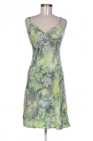 Φόρεμα Canda, Μέγεθος M, Χρώμα Πολύχρωμο, Τιμή 20,00 €