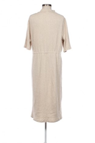 Ruha Cartoon, Méret XL, Szín Bézs, Ár 5 589 Ft