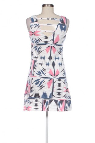 Ruha Cubus, Méret S, Szín Sokszínű, Ár 3 202 Ft