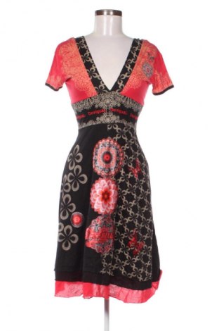 Šaty  Desigual, Velikost S, Barva Vícebarevné, Cena  1 191,00 Kč