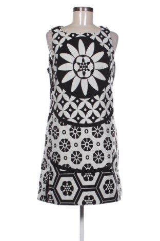 Рокля Desigual, Размер XL, Цвят Многоцветен, Цена 43,33 €