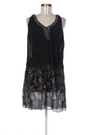 Рокля Desigual, Размер M, Цвят Многоцветен, Цена 37,32 €