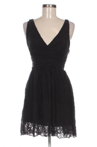 Šaty  Dry Lake., Velikost S, Barva Černá, Cena  899,00 Kč