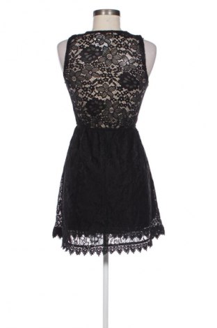 Šaty  Ella, Velikost M, Barva Černá, Cena  567,00 Kč