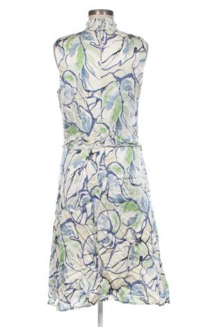 Рокля Esprit, Размер M, Цвят Многоцветен, Цена 22,49 €