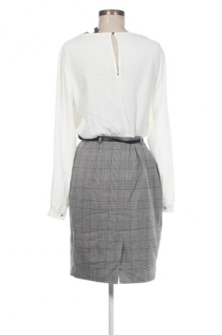 Kleid Esprit, Größe M, Farbe Mehrfarbig, Preis 12,99 €