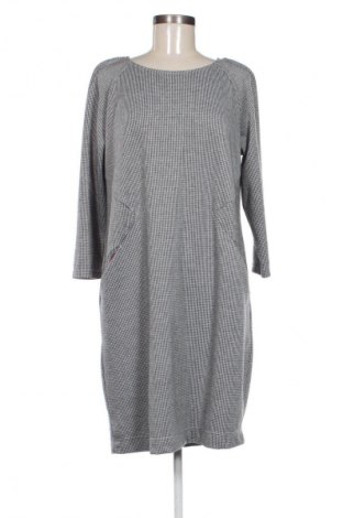 Kleid Essentials by Tchibo, Größe M, Farbe Mehrfarbig, Preis 7,99 €