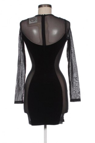 Kleid Fashion nova, Größe S, Farbe Schwarz, Preis 35,21 €