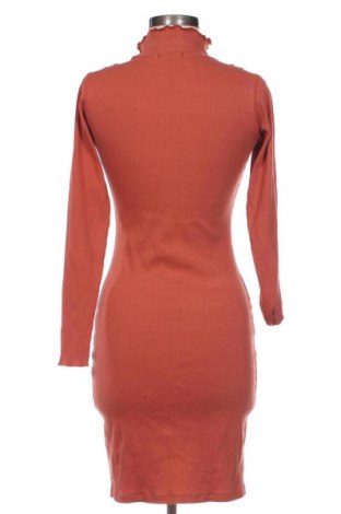 Ruha Femestage, Méret S, Szín Piros, Ár 9 948 Ft