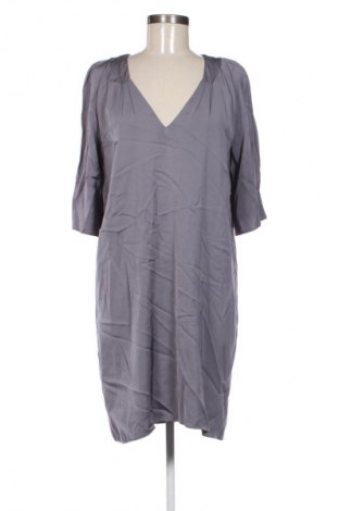 Ruha Filippa K, Méret L, Szín Szürke, Ár 43 388 Ft