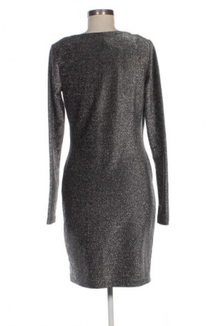 Рокля Gina Tricot, Размер L, Цвят Сребрист, Цена 24,44 €