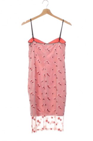 Ruha Guess, Méret S, Szín Rózsaszín, Ár 20 248 Ft