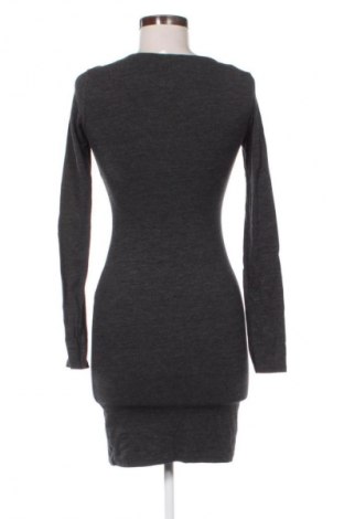 Kleid H&M, Größe XS, Farbe Grau, Preis 20,00 €
