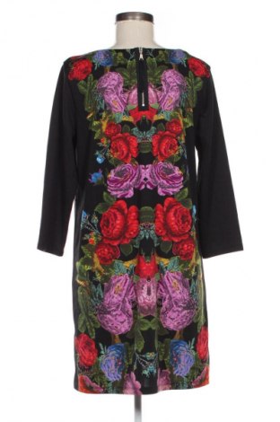 Рокля H&M, Размер M, Цвят Многоцветен, Цена 20,00 €