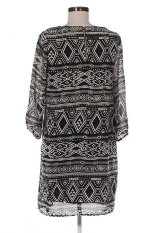 Kleid H&M, Größe M, Farbe Mehrfarbig, Preis € 20,00