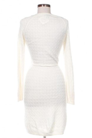 Рокля H&M, Размер S, Цвят Бял, Цена 20,00 €