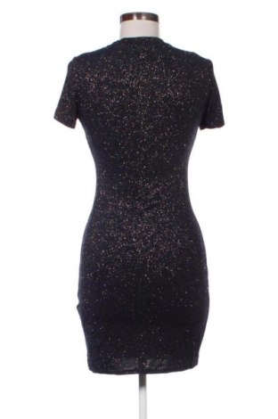 Рокля H&M Divided, Размер S, Цвят Многоцветен, Цена 20,00 €