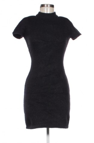 Kleid H&M Divided, Größe S, Farbe Schwarz, Preis € 5,99