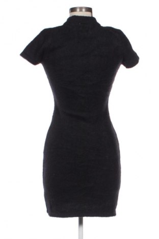 Kleid H&M Divided, Größe S, Farbe Schwarz, Preis € 5,99