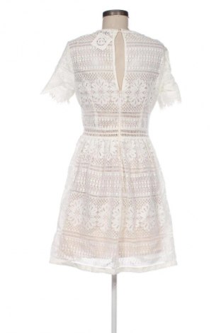 Ruha Hallhuber, Méret M, Szín Sokszínű, Ár 19 835 Ft